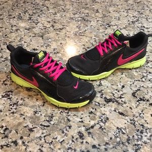 Women’s Nike training shoes